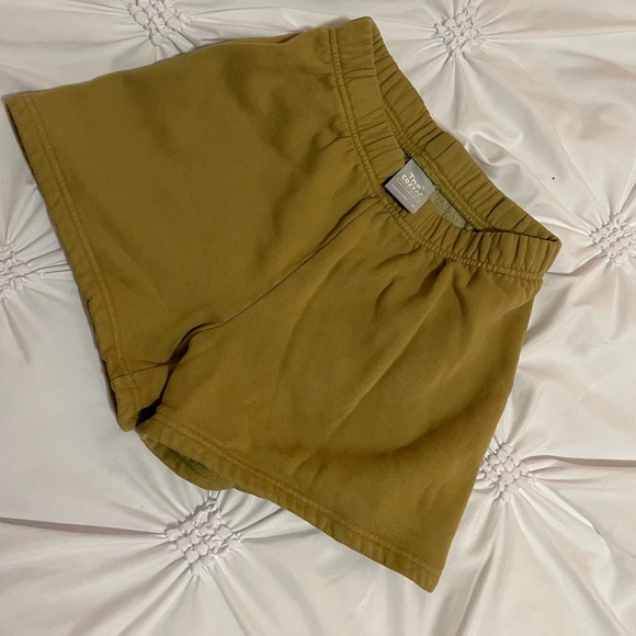 TNA shorts - Picture 2 of 2